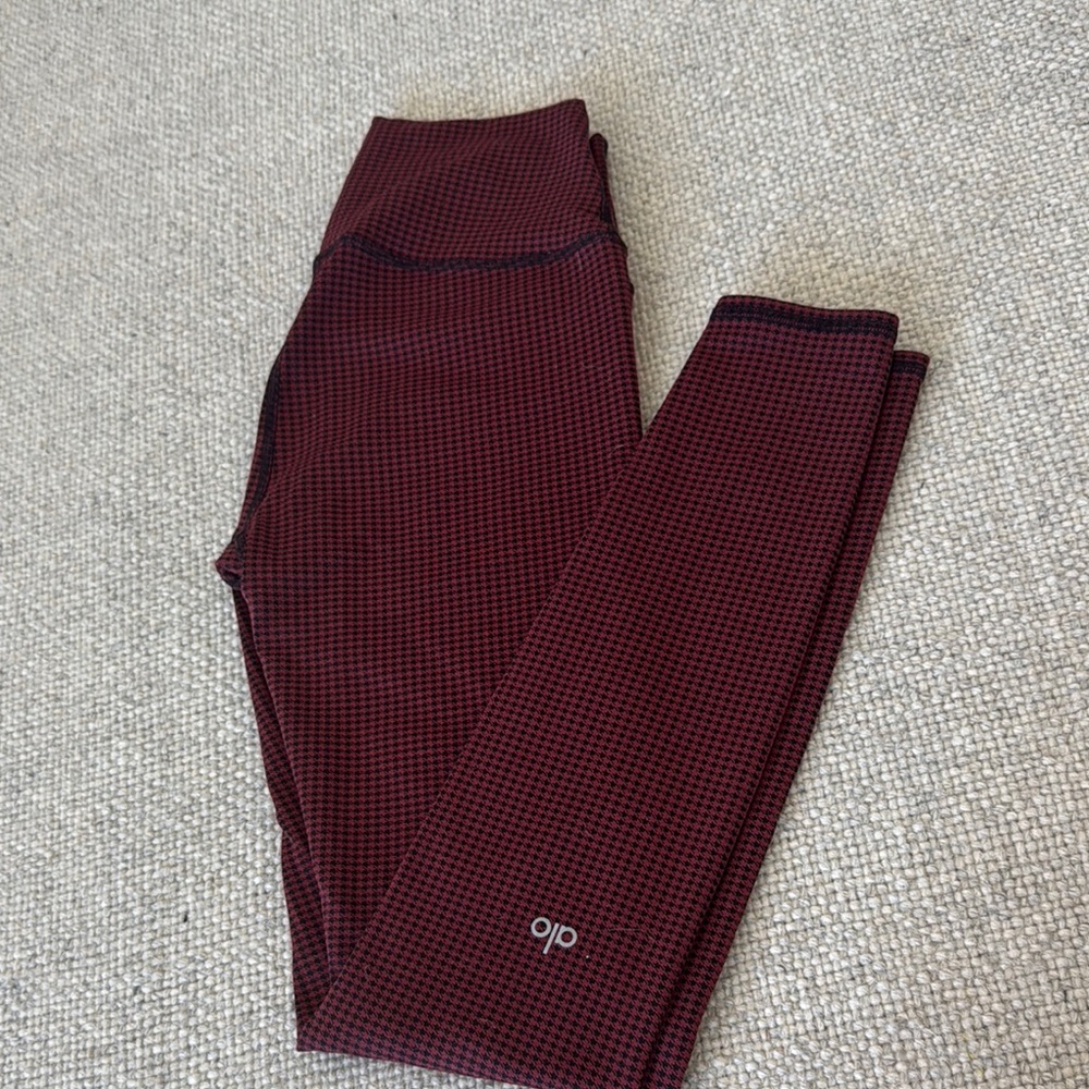 ALO Yoga Red Ribbed Leggings